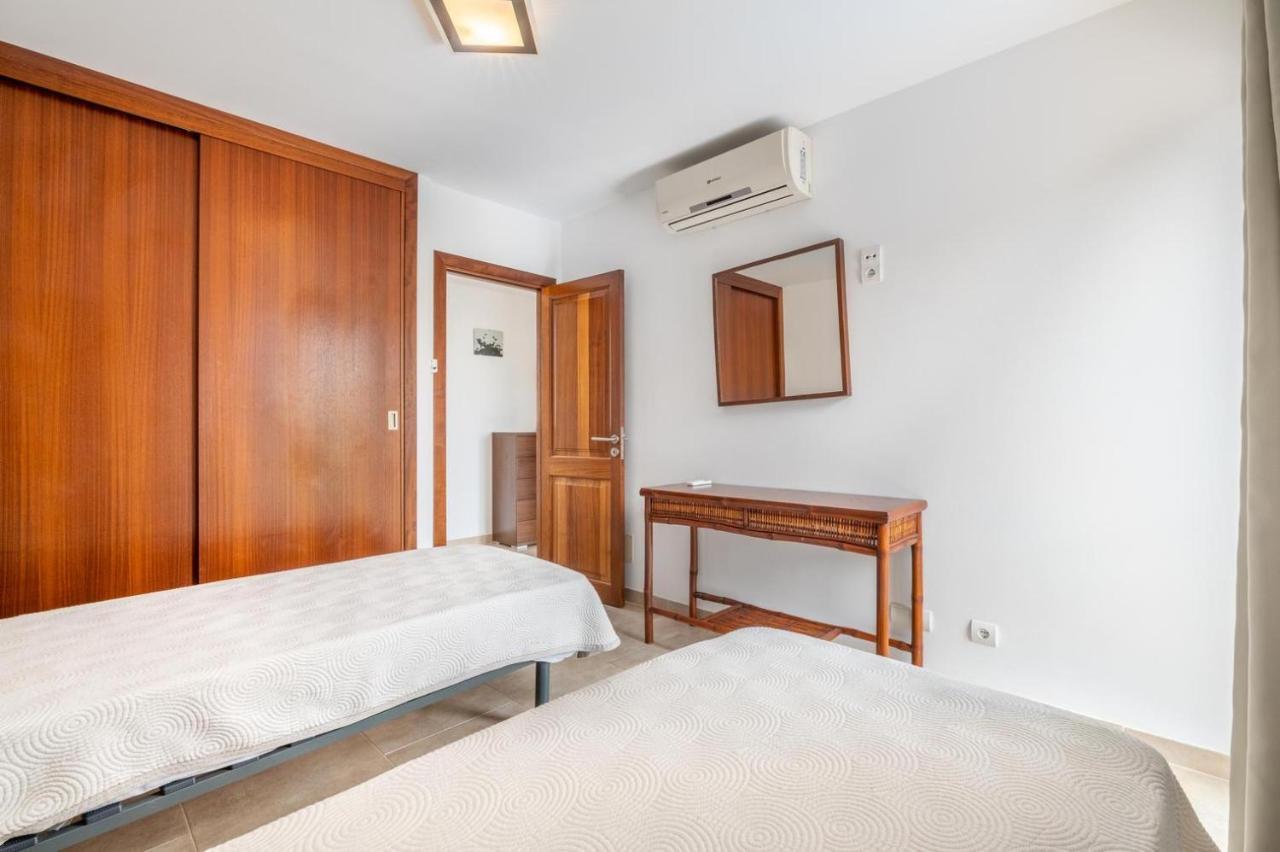 סנטני Apartaments Vaixell מראה חיצוני תמונה