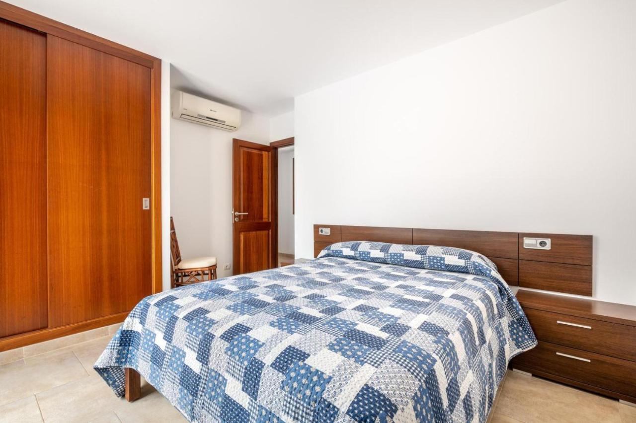 סנטני Apartaments Vaixell מראה חיצוני תמונה